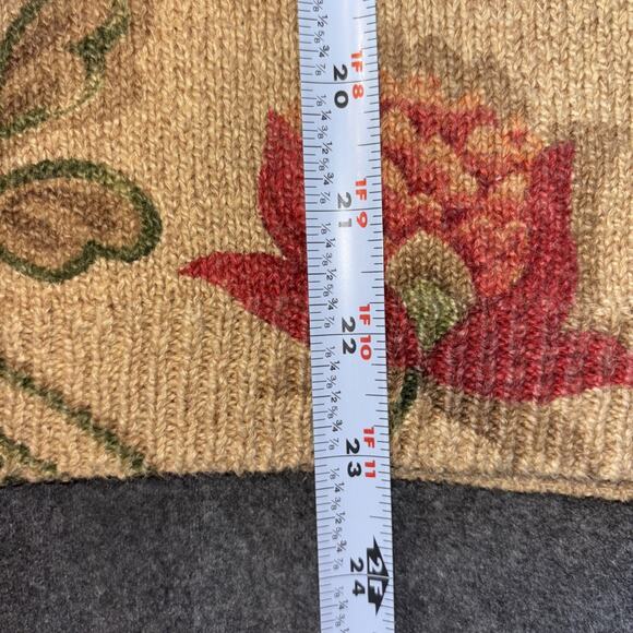 Women's Alfred Dunner Knit Sweater Embroidered Sequin Flower Sz M Cream/Red - Picture 6 of 8